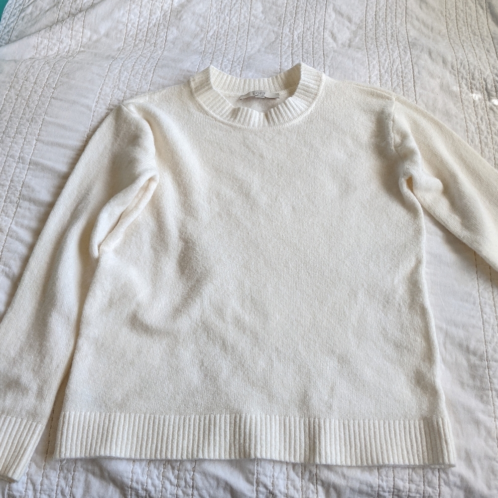 Loft White Knitted Sweater Medium